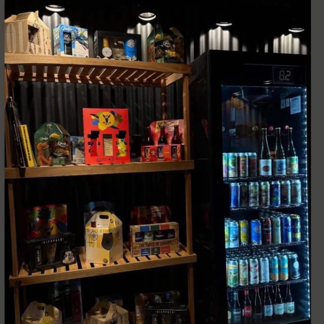 Interior Hur Cerveteca